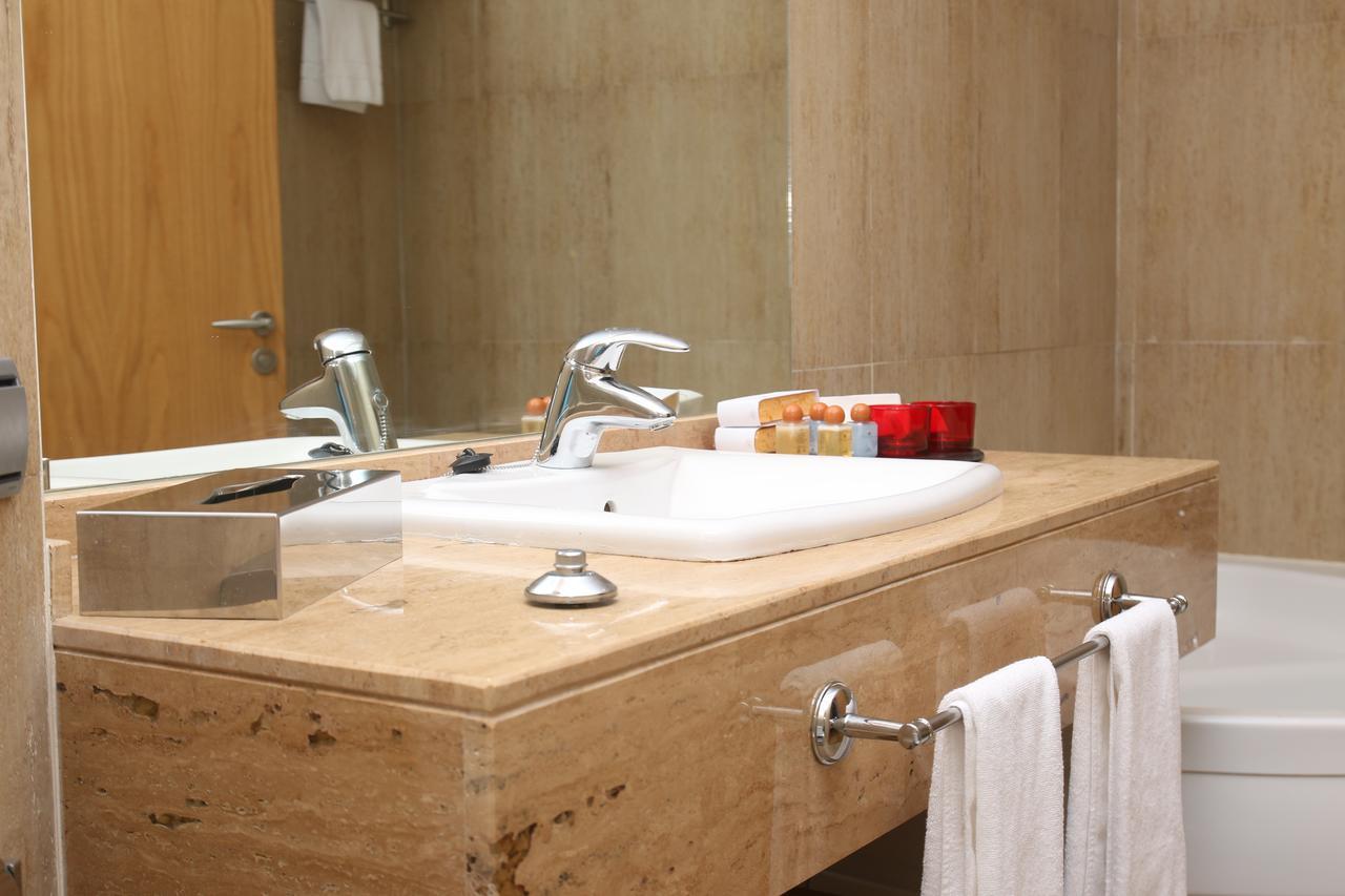 Alcaidesa Hotel Екстериор снимка