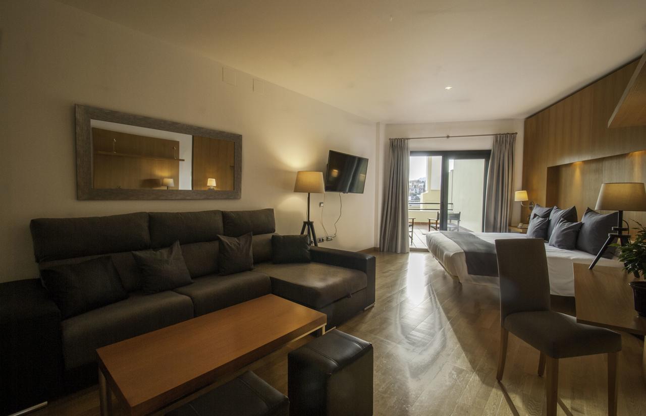 Alcaidesa Hotel Екстериор снимка